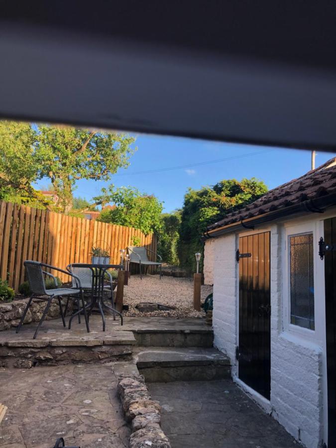 Hill Cottage, Thornton-Le-Dale Торнтън Дейл Екстериор снимка