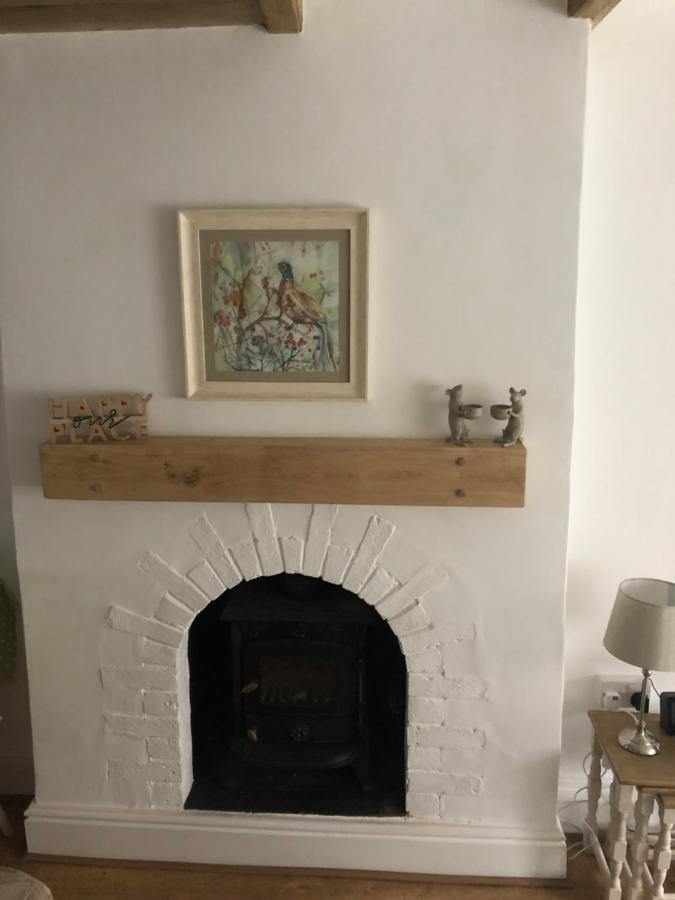 Hill Cottage, Thornton-Le-Dale Торнтън Дейл Екстериор снимка